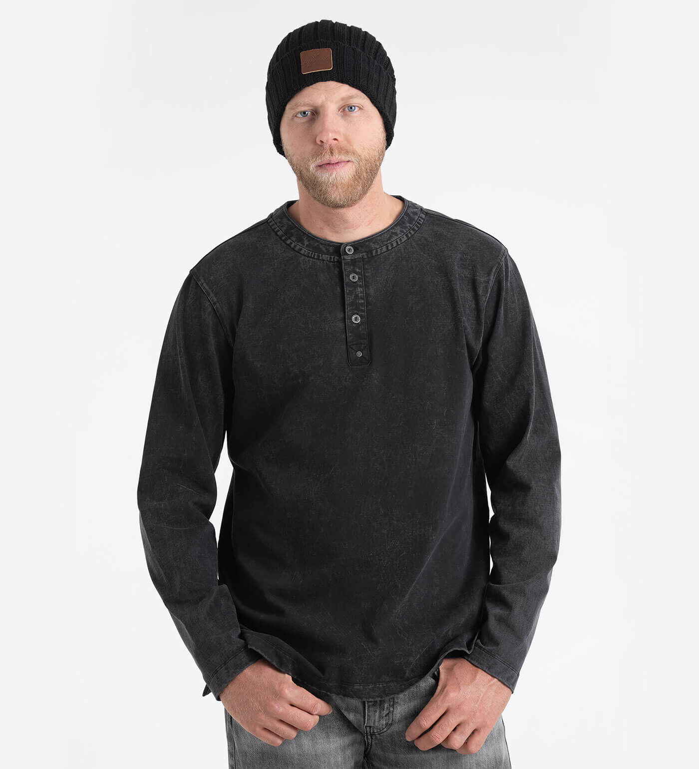 Thorogood Heavyweight Vintage-Wash Long Sleeve Henley - Image 3